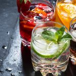 Butelka z filtrem węglowym – zadbaj o regularne nawodnienie!