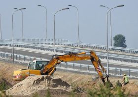 Nowoczesne systemy ochrony kabli i rur – przegląd najskuteczniejszych rozwiązań